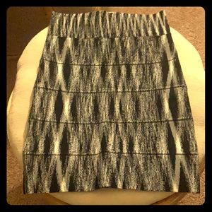 High waist pencil skirt 🔥